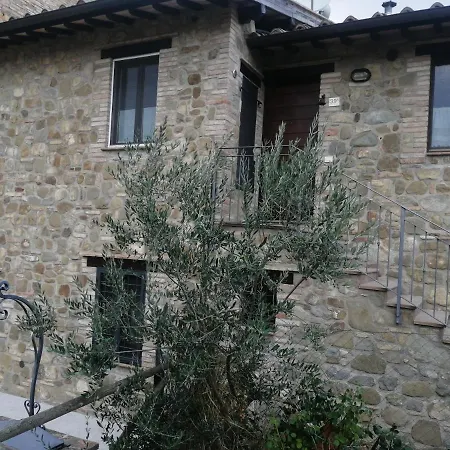 Casa In Via Sala, 39 Bettona