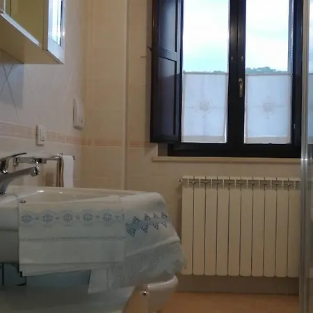Casa In Via Sala, 39 *
